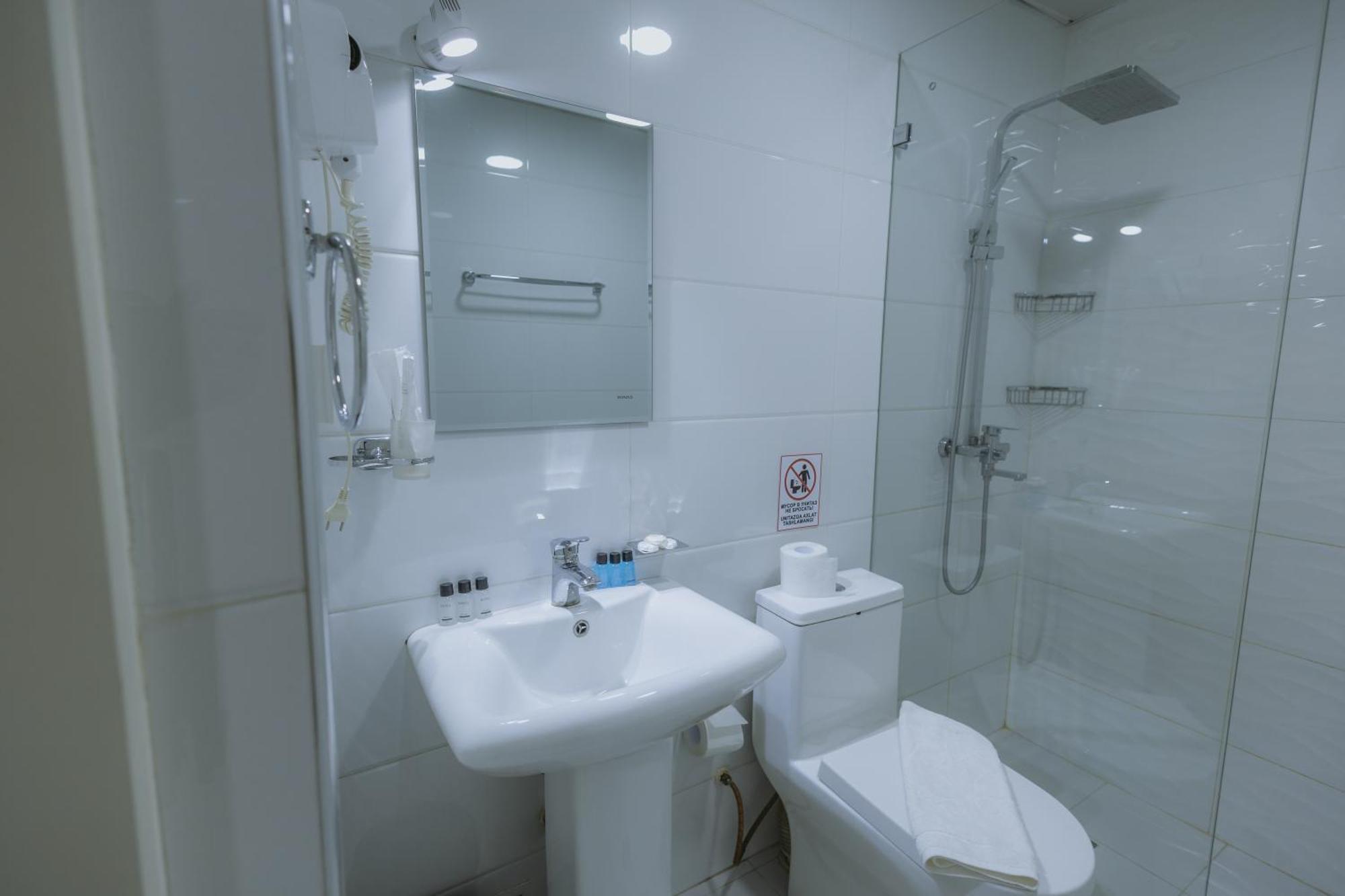 City Hotel Tashkent Ngoại thất bức ảnh