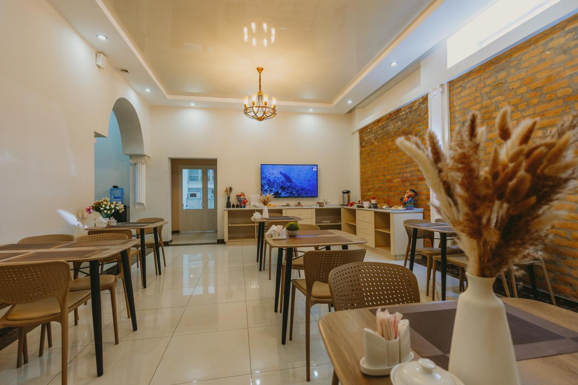 City Hotel Tashkent Ngoại thất bức ảnh