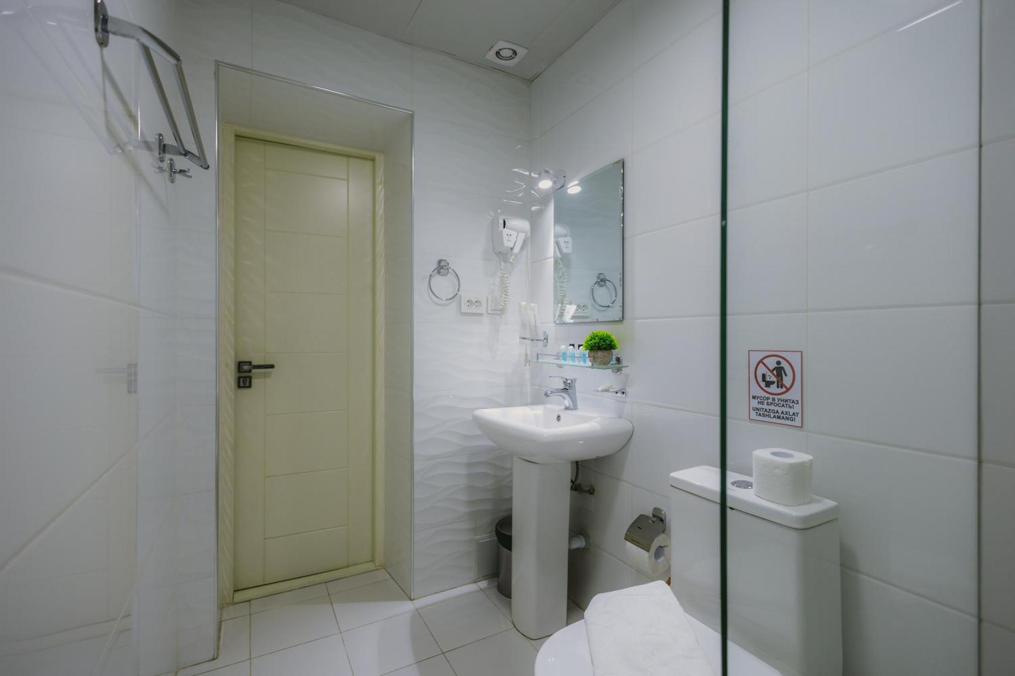 City Hotel Tashkent Ngoại thất bức ảnh