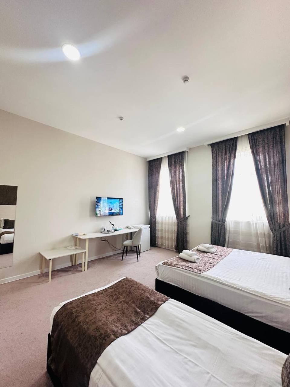 City Hotel Tashkent Ngoại thất bức ảnh