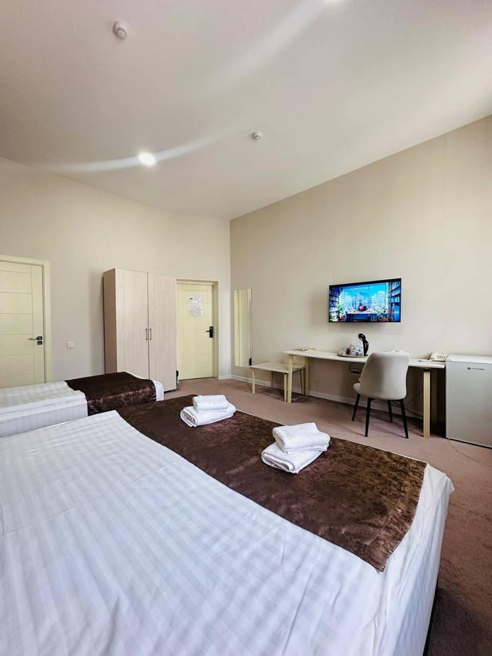 City Hotel Tashkent Ngoại thất bức ảnh